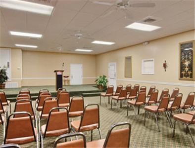 Ramada Ltd. Conference Center Hotell Tifton Bekvämligheter bild